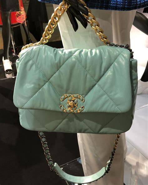 chanel tote handbags 2020